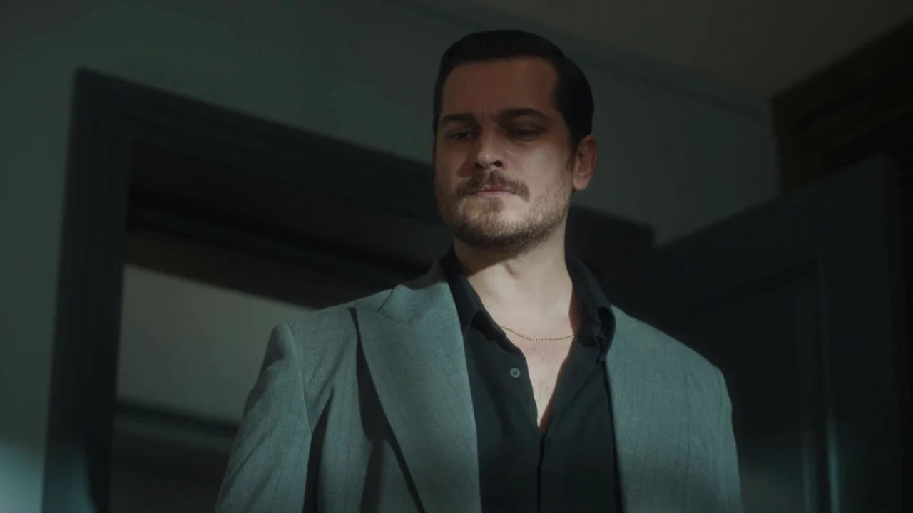 Кадры из сериала Сон Эшрефа / Мечта Эшрефа (2025)